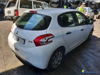 PEUGEOT 208 1.4 HDI 68 Réf : 327135