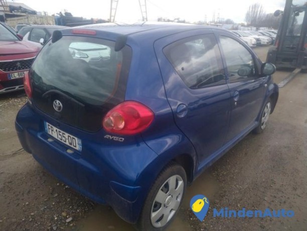 toyota-aygo-10-12v-eifelmosel-big-3