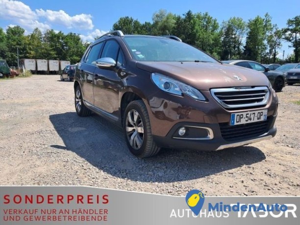 peugeot-2008-12-12v-vti-82-allure-pano-pdc-klimaaut-lm-big-2