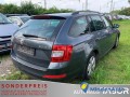 skoda-octavia-combi-14-tsi-elegance-climatr-pdc-shz-small-3