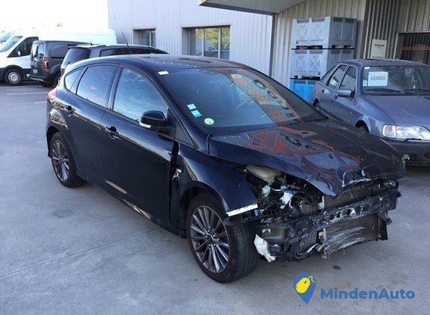 ford-focus-15-tdci-bva-pro-export-0781231-big-1