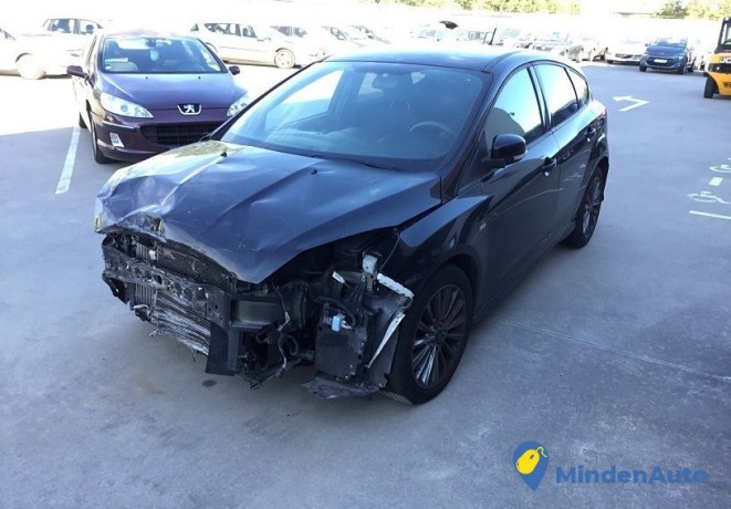 ford-focus-15-tdci-bva-pro-export-0781231-big-0