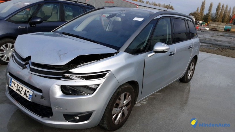 citroen-c4-picasso-dy-542-ac-big-2