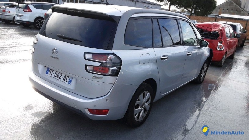 citroen-c4-picasso-dy-542-ac-big-1