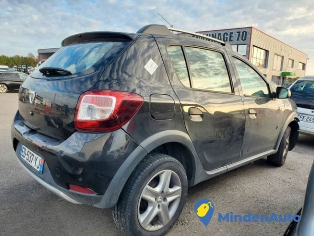 dacia-sandero-ii-stepway-prestige-09-tce-90-big-1