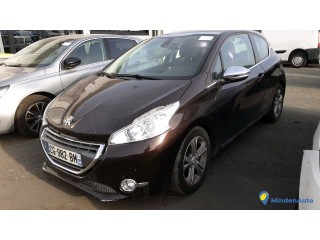 PEUGEOT 208  CG-982-BM