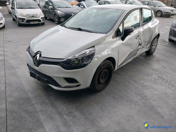 renault-clio-iv-12-75-life-essence-big-2