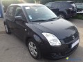 suzuki-swift-iii-13-vvt-small-1