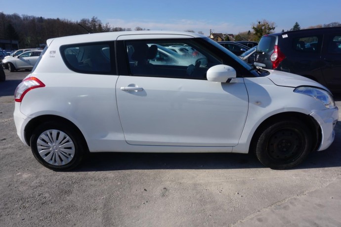 suzuki-swift-4-big-13