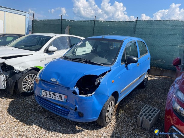 chevrolet-matiz-10i-67-big-3