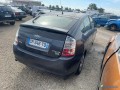 toyota-prius-15i-110-hybride-small-1