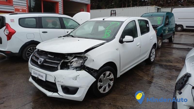 dacia-sandero-2-phase-1-12384613-big-3