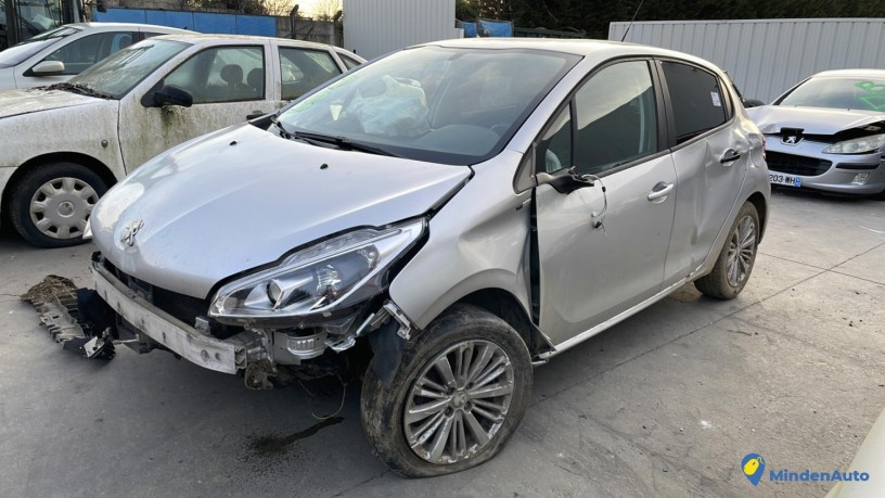 peugeot-208-1-phase-2-12138882-big-3