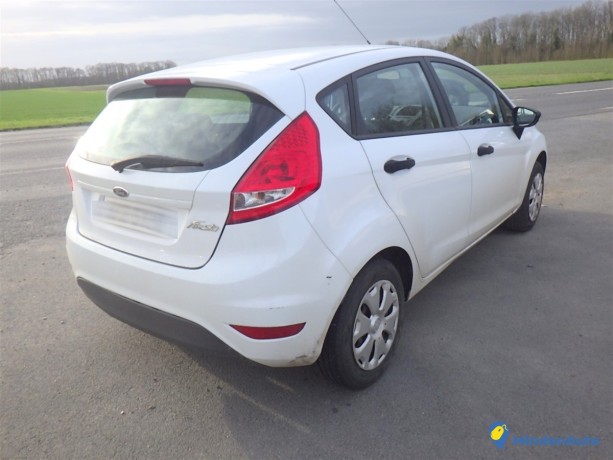 ford-fiesta-vi-phase-1-5p-12i-60ch-big-3