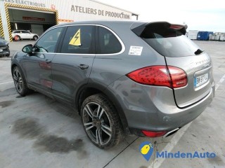 Porsche Cayenne S Hybrid