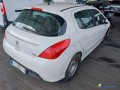 peugeot-308-2-16-hdi-92-gazole-small-3