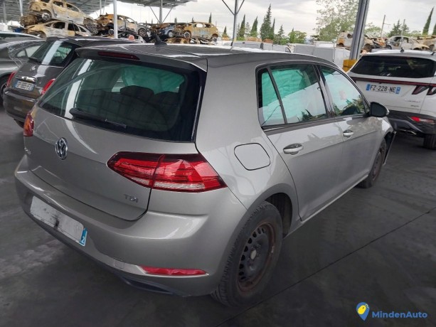 volkswagen-golf-vii-2-16-tdi-90-gazole-big-1