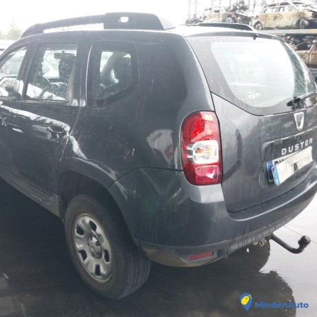 dacia-duster-15-dci-110-4wd-gazole-big-0