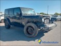 jeep-wrangler-wrangler-unlimited-sahara-small-2