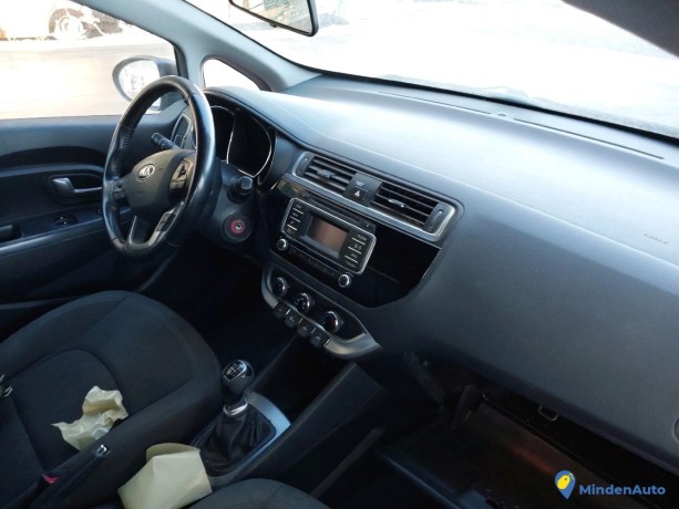 kia-rio-iii-11-crdi-75-gazole-big-4