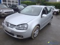 volkswagen-golf-v-16-102-cv-bva-small-0