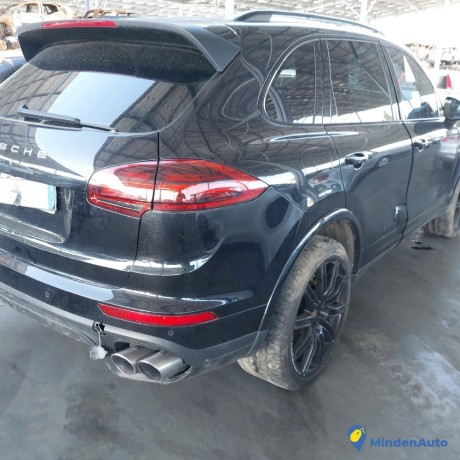 porsche-cayenne-ii-30-s-e-hybrid-333-essence-electrique-rechargeable-big-1