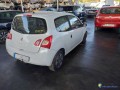 renault-twingo-ii-12i-75-essence-small-3