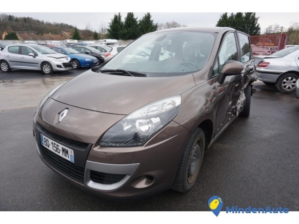 renault-scenic-3-scenic-3-phase-1-15-dci-8v-turbo-big-1