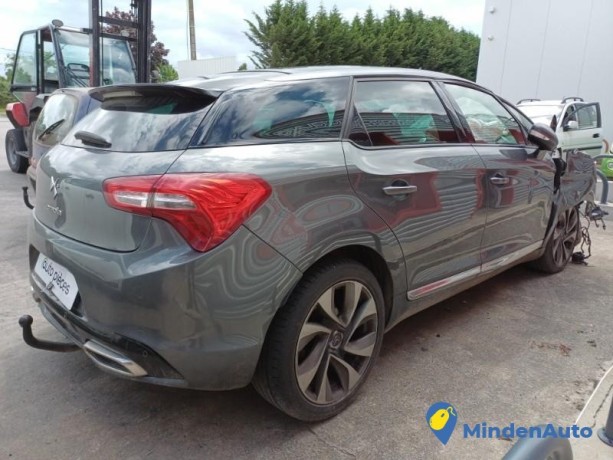 citroen-ds5-phase-1-13061320-big-1