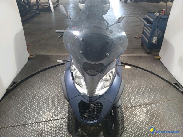 piaggio-mp3-500hp-essence-big-2