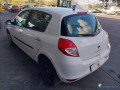 renault-clio-iii-15-dci-75-gazole-small-1