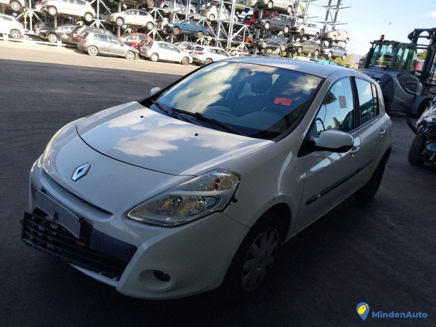 renault-clio-iii-15-dci-75-gazole-big-0