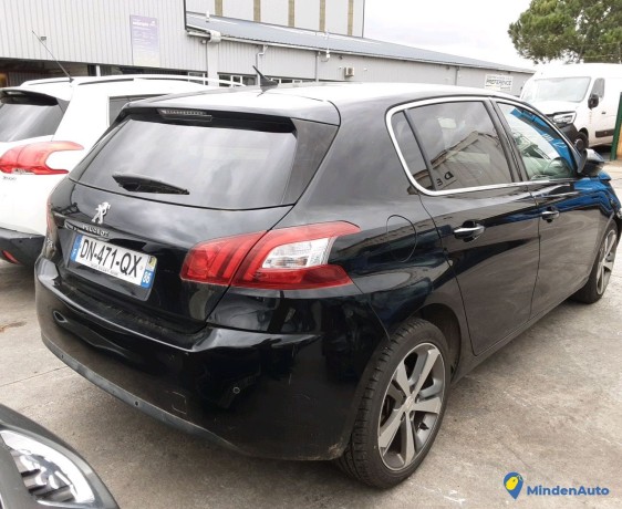 peugeot-308-dn-471-qx-big-3