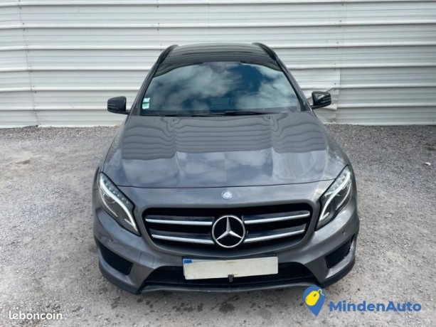 mercedes-benz-gla-220-cdi-fascination-4matic-7g-dct-big-0