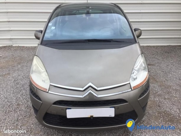 citroen-c4-picasso-16-hdi110-fap-exclusive-big-0