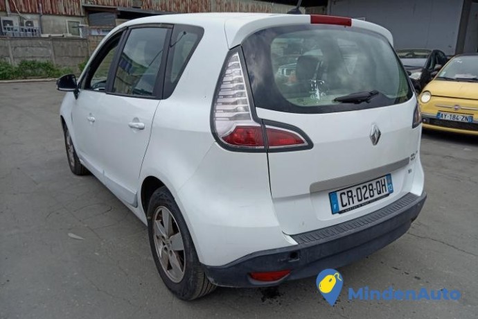 renault-scenic-iii-14tce-130-big-2