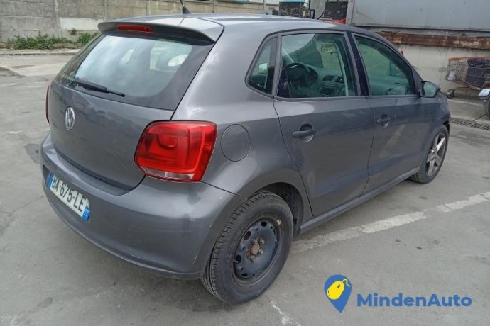 volkswagen-polo-vi-16tdi-75cv-confortline-edition-big-1