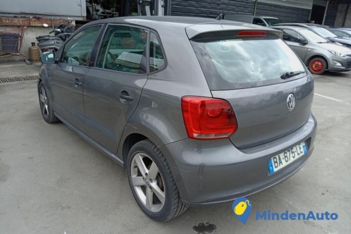 volkswagen-polo-vi-16tdi-75cv-confortline-edition-big-2