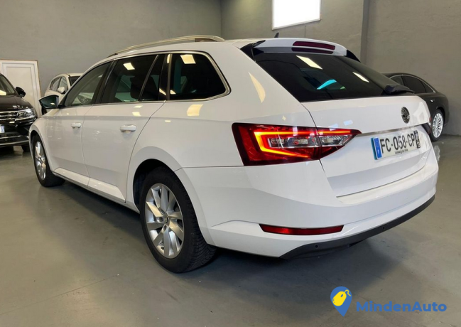 skoda-superb-combi-20tdi-190cv-4x4-2019-big-1