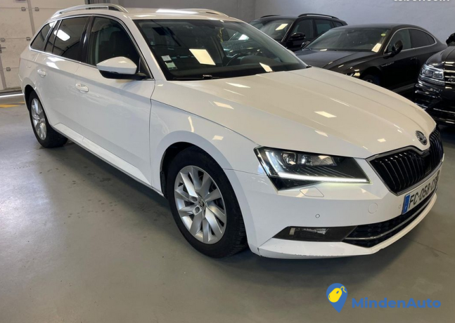 skoda-superb-combi-20tdi-190cv-4x4-2019-big-3