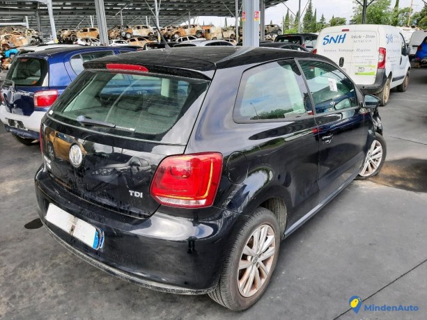 volkswagen-polo-6r-16-tdi-90-style-ref-323370-big-2