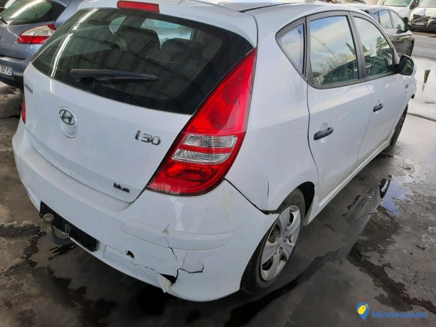 hyundai-i30-16-crdi-fap-ref-312813-big-1