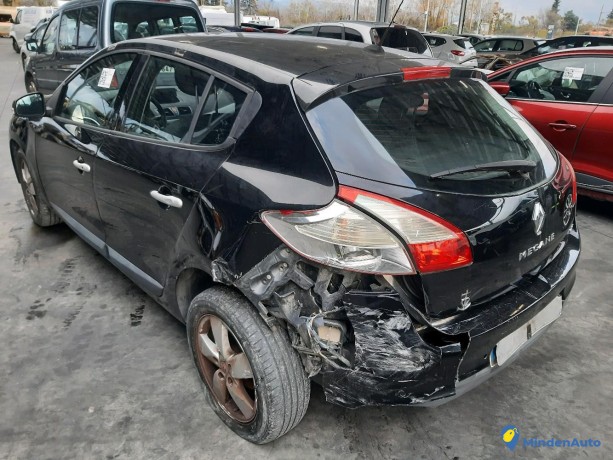 renault-megane-iii-15-dci-110-dynamique-ref-311118-big-3