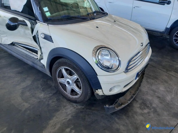 mini-r55-clubman-16i-120-ref-329315-big-3