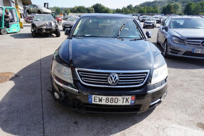 volkswagen-phaeton-big-21