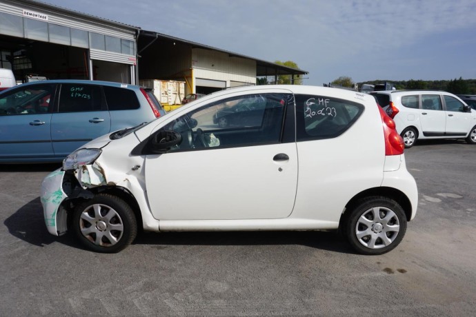 peugeot-107-big-15