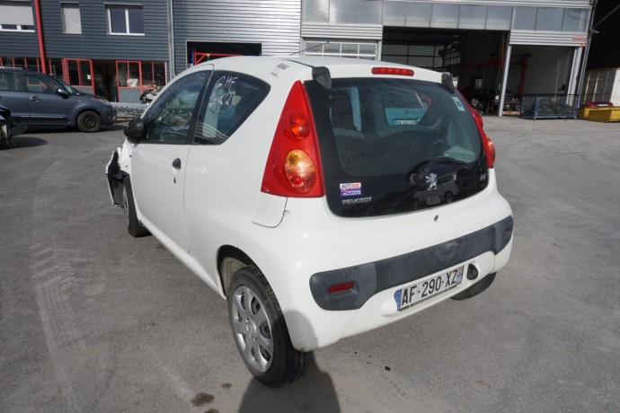 peugeot-107-big-14