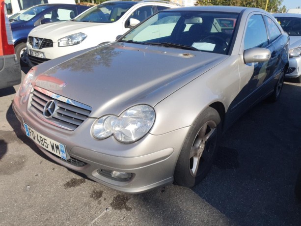 mercedes-classe-c-203-coupe-sport-big-0