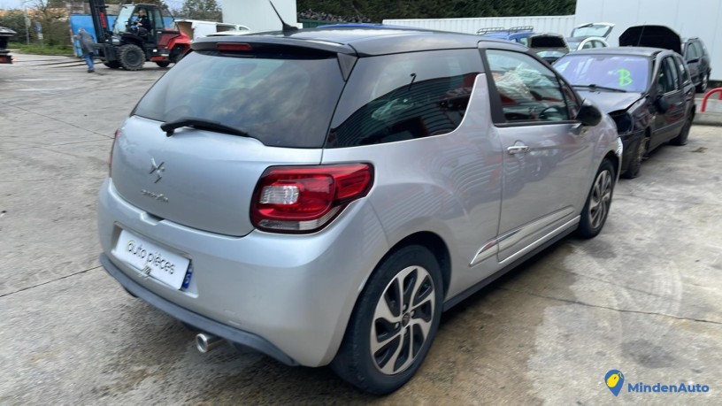 citroen-ds3-phase-1-reference-du-vehicule-12034632-big-1