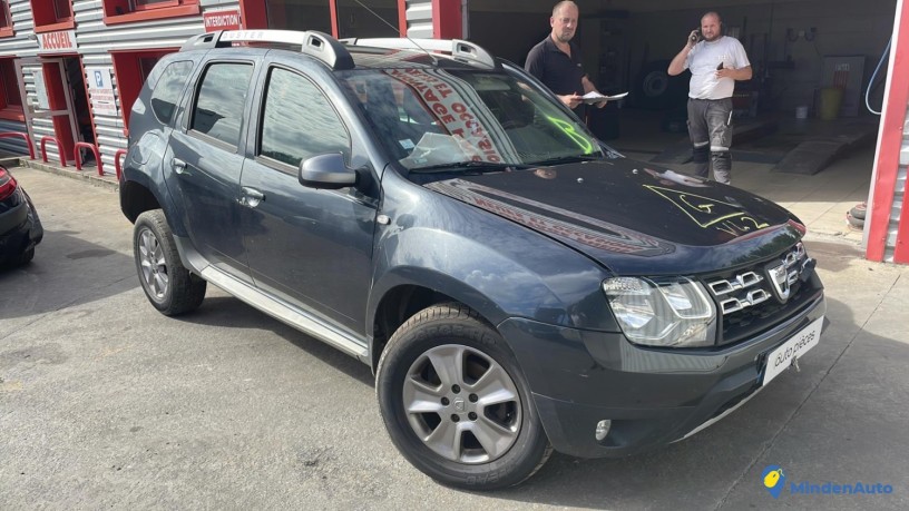 dacia-duster-1-phase-2-reference-du-vehicule-11904309-big-0